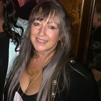 Debbie Hughes Photo 11