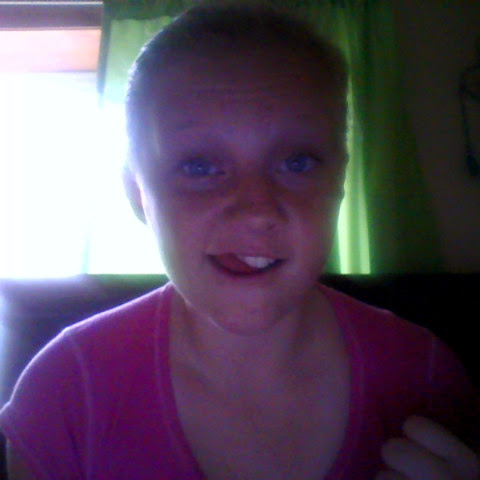 Samantha Hammer Photo 9