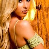 Michele North Photo 17