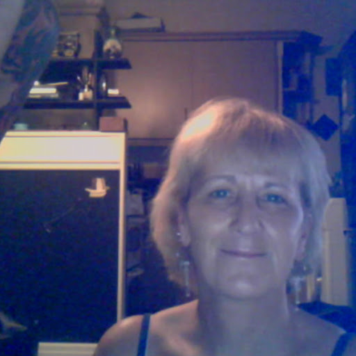 Ann Roberts Photo 8