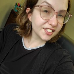 Elizabeth Quick Photo 8