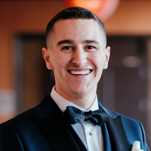 Jeremy Levin Photo 13