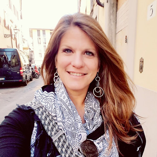 Robyn Hanson Photo 21