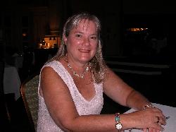 Jennifer Horton Photo 32