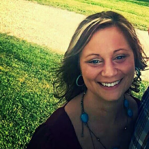 Melissa Shoemaker Photo 35