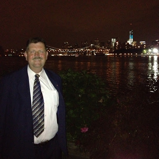Robert Toomey Photo 18