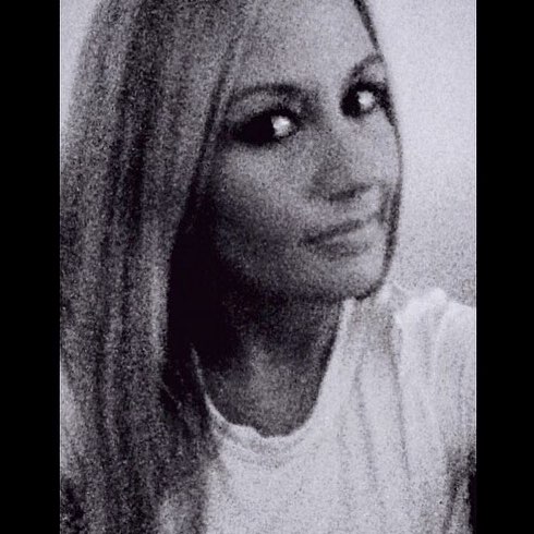 Brittany Thompson Photo 37