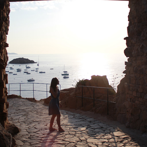 Reyes Lopez Photo 15