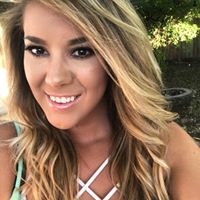 Stephanie Meek Photo 34