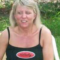 April Kline Photo 14