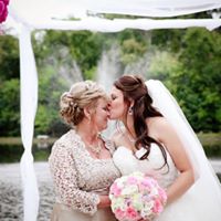 Jennifer Cowgill Photo 12