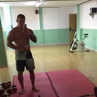 Lewis Ellis Photo 23