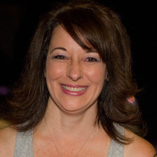 Stacie Woods Photo 8