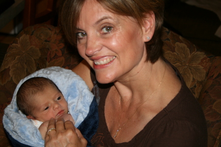 Julie Sanchez Photo 30