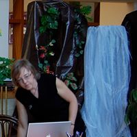Diane Meyer Photo 12
