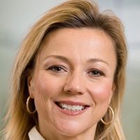 Lynda Farris Photo 12