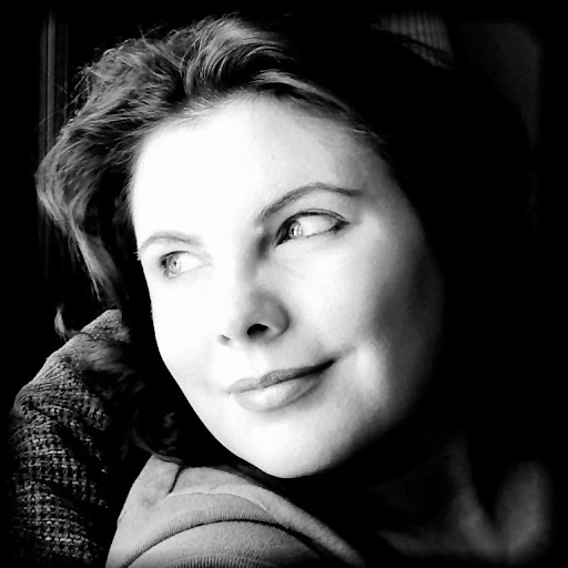 Kelly Richardson Photo 28
