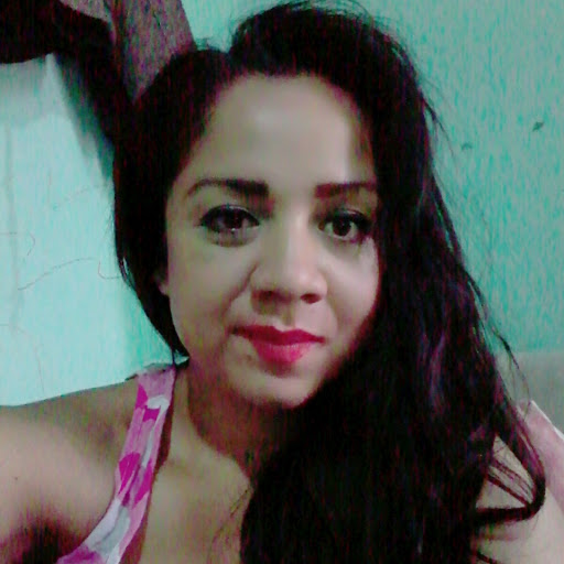 Angie Rodriguez Photo 25