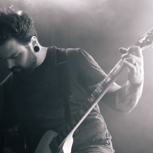 Chris Holbrook Photo 14