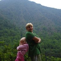 Debbie Hembree Photo 5