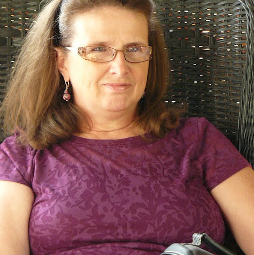 Sarah Conaway Photo 6