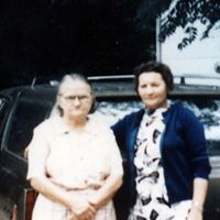 Nita Roberts Photo 16