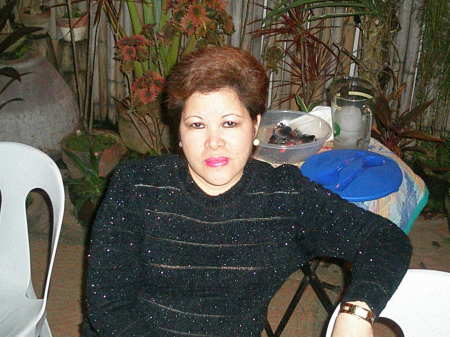 Annette Gomez Photo 20