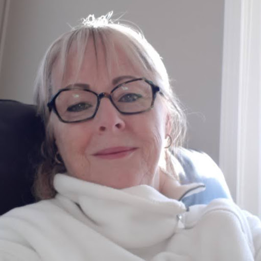 Carole Richard Photo 20