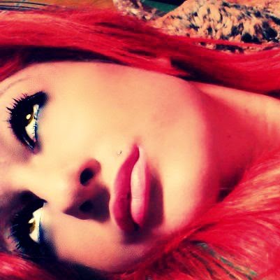 Christina Leon Photo 6