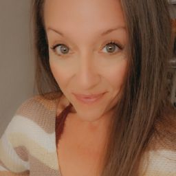 Amy Stafford Photo 25