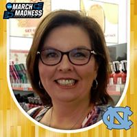 Sarah Saunders Photo 24