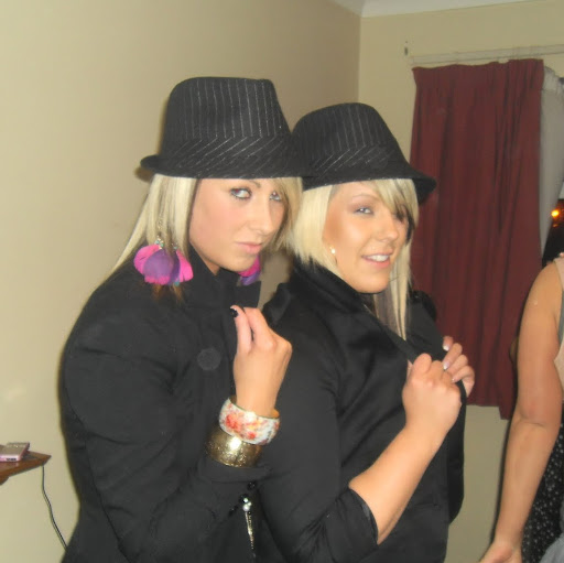 Evelyn Connors Photo 2