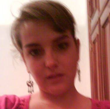Ana Camacho Photo 15