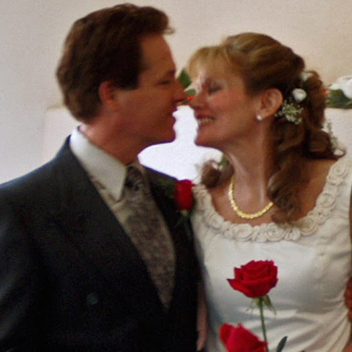 Kristine Hanson Photo 10
