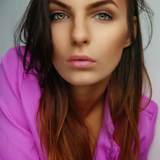 Jennifer Richards Photo 24