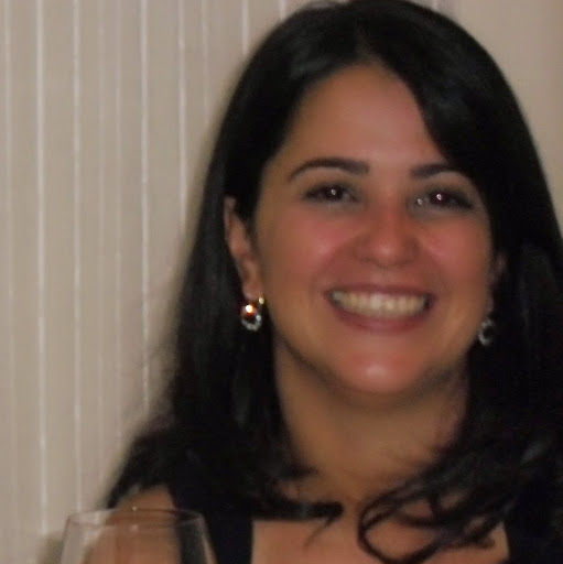 Sylvia Almeida Photo 32