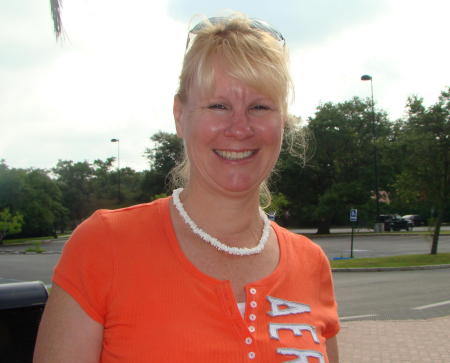Kelly Lamb Photo 19