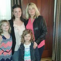 Megan Campbell Photo 38