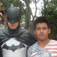 Adrian Cruz Photo 32