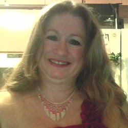 Debra Watts Photo 24