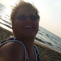 Sandra Holl Photo 3