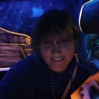 Stephanie Susi Photo 19