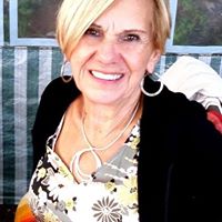 Annette Robinson Photo 36
