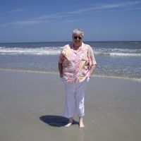 Christine Gregor Photo 5