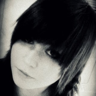 Clara Anderson Photo 6