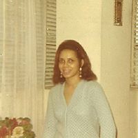 Cynthia Walker Photo 44