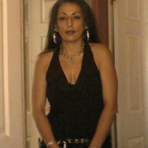 Angela Trujillo Photo 15