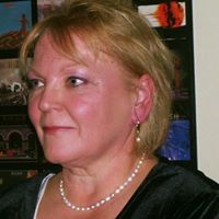 Susan Armstrong Photo 18