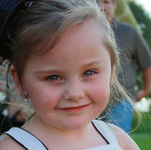 Kristina Richardson Photo 6