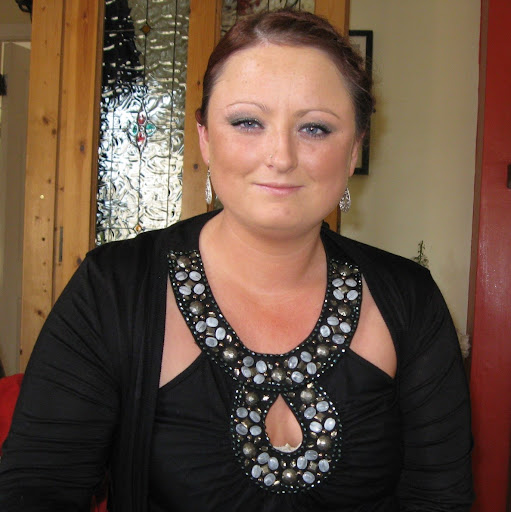 Tracy Walsh Photo 22
